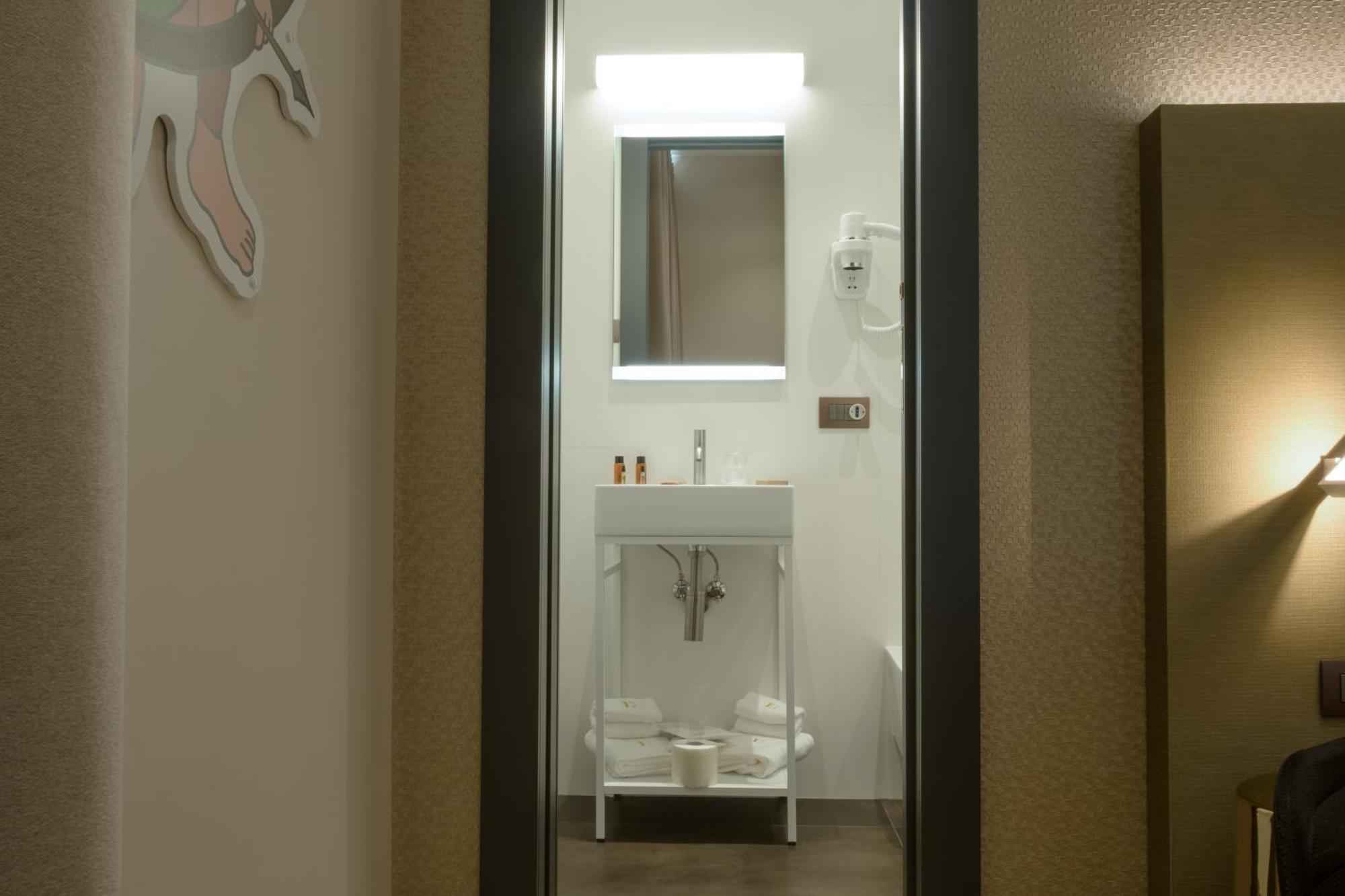 נאפולי B&B Il Divino מראה חיצוני תמונה